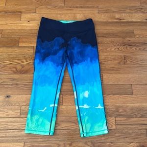 Cropped leggings in great condition